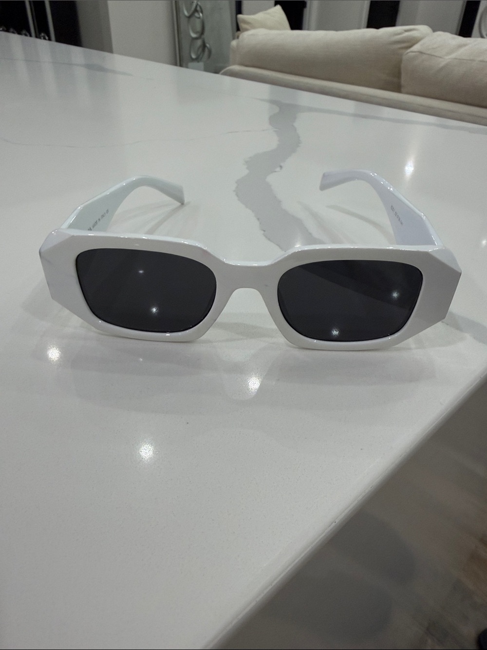 White Geometric Sunglasses with Dark Lenses